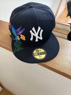 NEW ERA 59FIFTY 5/8 ヤンキース　フラワー　　バード　キャップのサムネイル