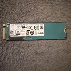 KIOXIA KBG4AZNV256G 256GB SSD 本体 52%のサムネイル