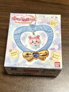 ちいかわ　ジュエリースイングチャーム　古本屋(新品、未使用)のサムネイル