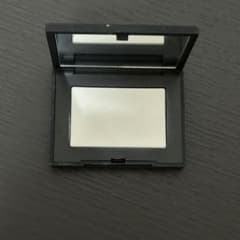 NARS ライトリフレクティングセッティングパウダー N ミニのサムネイル