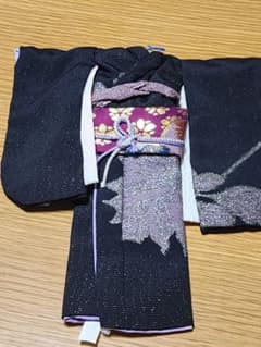 ジェニーちゃん　着物　振袖　紫のサムネイル