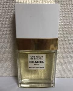 CHANEL シャネル 香水のサムネイル