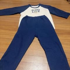 恐竜柄 長袖パジャマ 上下セット キッズのサムネイル