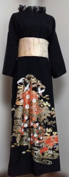 黒留袖リメイクワンピース 豪華金彩 金糸帯ベルト付き 美品 - メルカリ