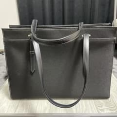黒のビジネス用トートバッグのサムネイル