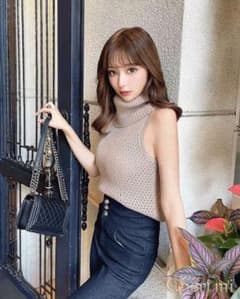 未使用 cherimi タートルネックニットのサムネイル