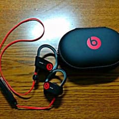 PowerBeats2 イヤフォン  Bluetooth  赤のサムネイル
