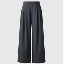 【L】UNIQLO C 感動タックワイドパンツ ダークグレーのサムネイル