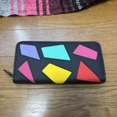 カラフル パッチワーク 長財布 ラウンドファスナーのサムネイル