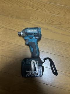 え*み様 マキタ14.4V充電式インパクトドライバーTD160D充電式.バッテリのサムネイル