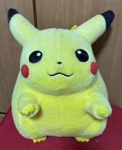 TOMY 初期 ピカチュウ ぬいぐるみ 等身大 ポケモン 初代 1／1 - メルカリ