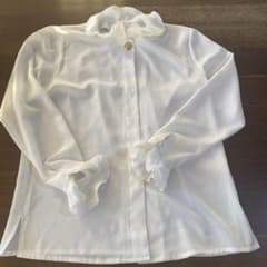 新品　DIAS  白いブラウスのサムネイル