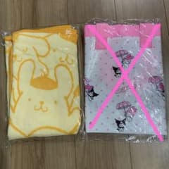 ヤマダ電気　非売品　サンリオ　膝掛けのサムネイル