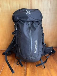 モンチュラ MONTURA cervino28L ブラックバックパック 多機能のサムネイル