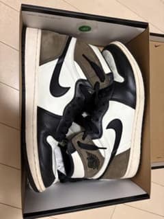 NIKE Air Jordan 1 high OG Dark Mochaのサムネイル