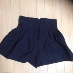 エモダのハイウェストパンツのサムネイル