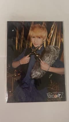 藤井流星 フォトのサムネイル