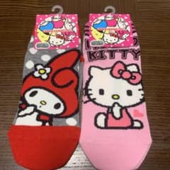 サンリオ 靴下  マイメロ＆キティ新品のサムネイル