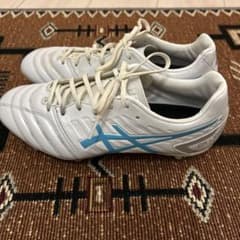 サッカー　スパイク　スニーカー　☺︎アシックス☺︎のサムネイル