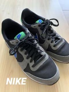 NIKE メッシュスニーカー グレー/グリーンのサムネイル