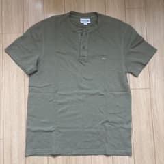 LACOSTE ヘンリーネック Tシャツ カーキのサムネイル