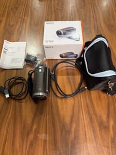 SONY HDR-PJ680 ビデオカメラ本体　ケース　極美品 SONY HDR-PJ680 ビデオカメラ本体 ケース 極美品 - メルカリ