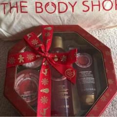 THEBODYSHOP クランベリージョイホリデータイムのサムネイル