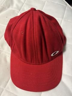 OAKLEY キャップ レッドのサムネイル