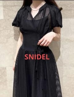 SNIDEL スナイデル　ウエストリブラッセルレースワンピースのサムネイル