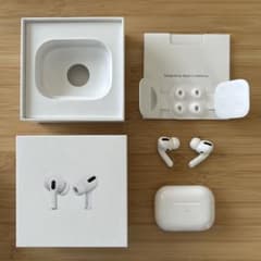 Apple AirPods Pro ワイヤレスイヤホン 本体 + 充電ケースのサムネイル
