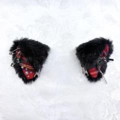 ハンドメイド ねこみみ 赤チェック パンク系 ヘアクリップ 地雷 量産型 猫耳のサムネイル