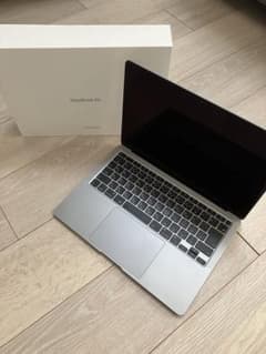 【美品】MacBook Air M1 8GB/256GB/バッテリー:100%のサムネイル