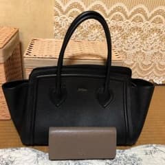 フルラ カレッジハンドバッグ&長財布2点セットのサムネイル