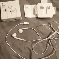 apple純正 イヤフォンのサムネイル