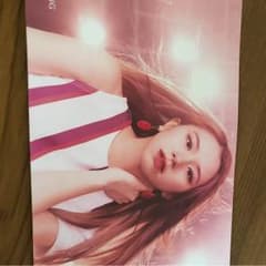 TWICE チェヨンのサムネイル