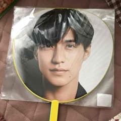 関ジャニうちわ 錦戸のサムネイル