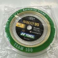 廃盤 YONEX NANOGY 95 TEAM 100 ガット　ゴールド 廃盤 YONEX NANOGY 95 TEAM 100 ガット ゴールド - メルカリ