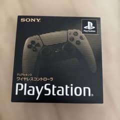 新品未開封 SONY ワイヤレスコントローラ 30周年記念版のサムネイル
