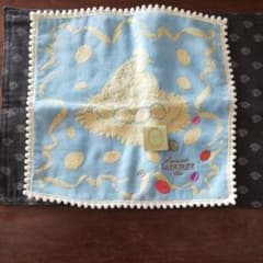 laduree ハンカチ 2枚のサムネイル