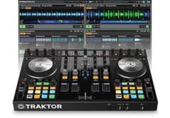 TRAKTOR KONTROL S4 & TRAKTOR PRO 3 セットのサムネイル