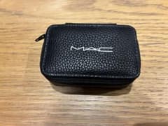 値下げ！新品未使用　MAC ブラック アクセサリーケースのサムネイル