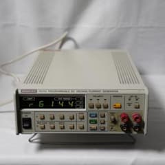 ADVANTEST R6144 DC電圧電流発生器 通電確認のみ - メルカリ