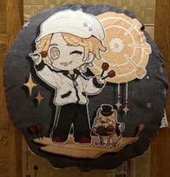 第五人格 Identity V ラウンドワン　クッション　納棺師　ポストマン ラウンドワン限定 第五人格 丸型クッション 納棺師 ポストマン - メルカリ