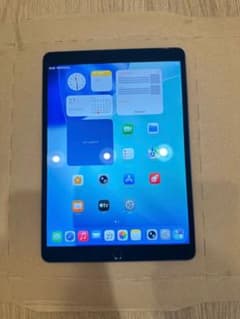Apple iPad Air (第3世代) 64GBバテッリー容量95%のサムネイル