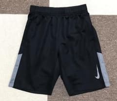 NIKE ナイキ ハーフパンツのサムネイル