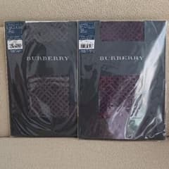 新品  BURBERRYのサムネイル