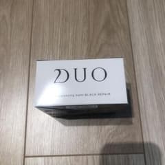 DUO クレンジングバーム　ブラック 黒のサムネイル