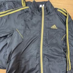 adidas CLIMAPROOF ウィンドブレーカー 上下セット 女性Mサイズのサムネイル