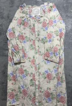 Cept 花柄 七分袖 シャツ ブラウスワンピのサムネイル