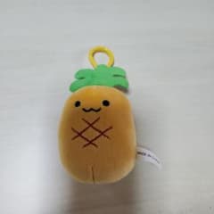 パイナップル型ぬいぐるみ カラビナ付きのサムネイル